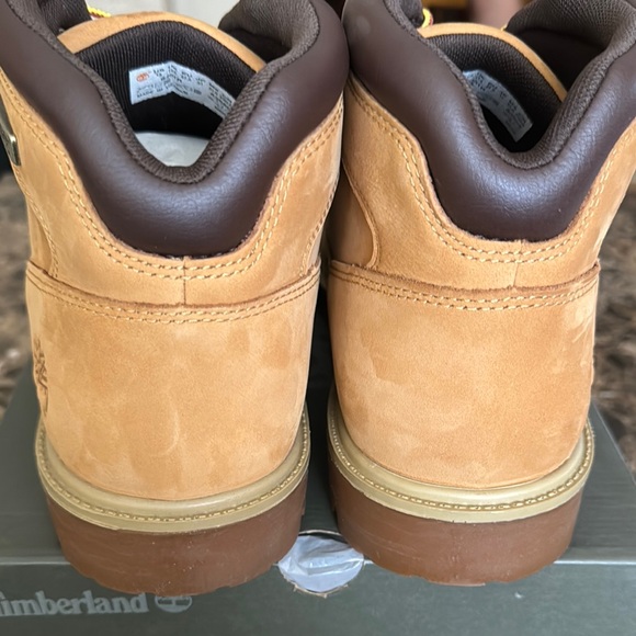 Timberland Tan Boots with Sturdy Leather Upper and Rugged Tread